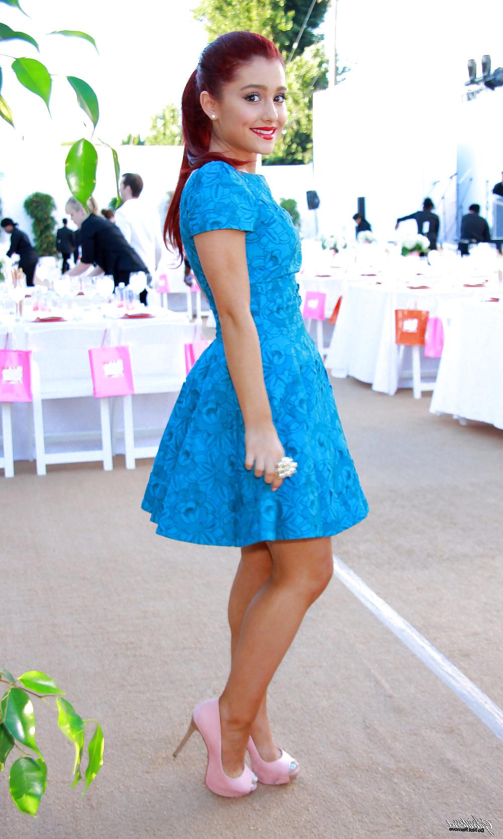 22P Foot - goddess #11 : Ariana Grande