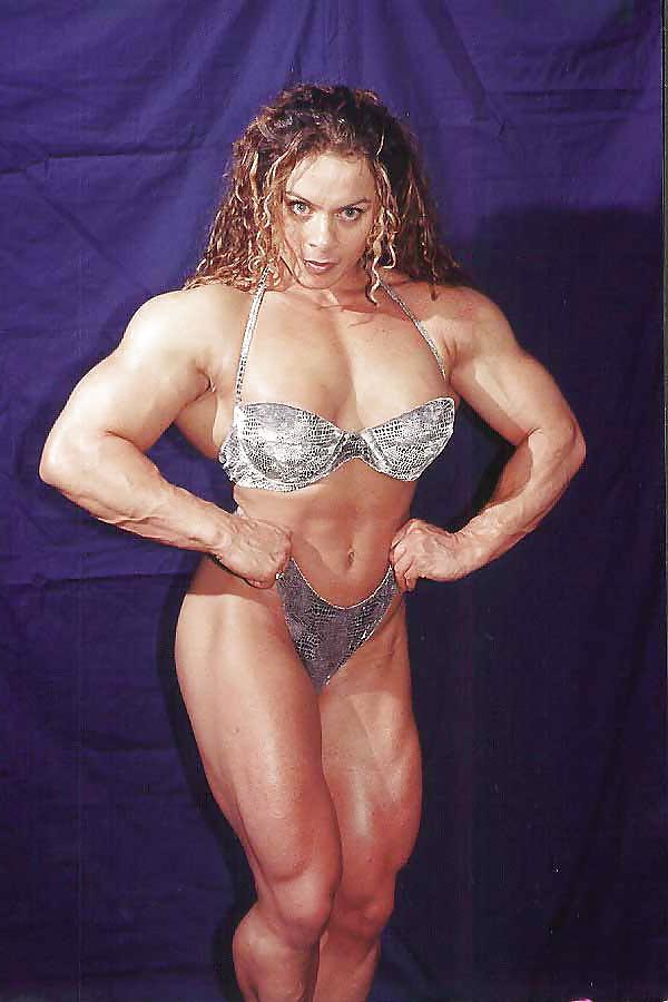 15P Andrulla Blanchette- Sexy female muscles