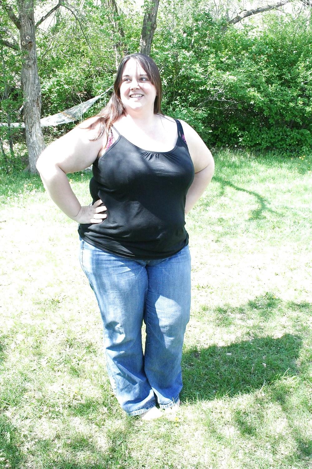 25P Cute fatty with massive ass