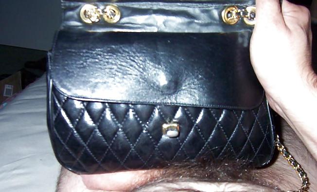 18P Nice leather handbag fucked with gloves