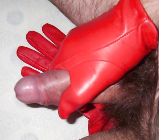 18P Nice leather handbag fucked with gloves