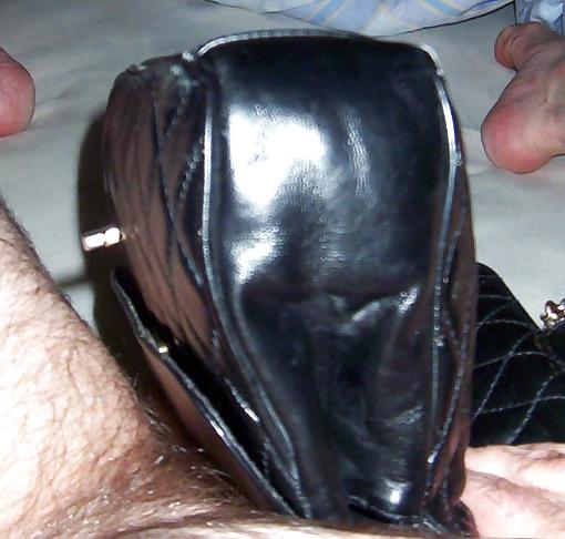 18P Nice leather handbag fucked with gloves