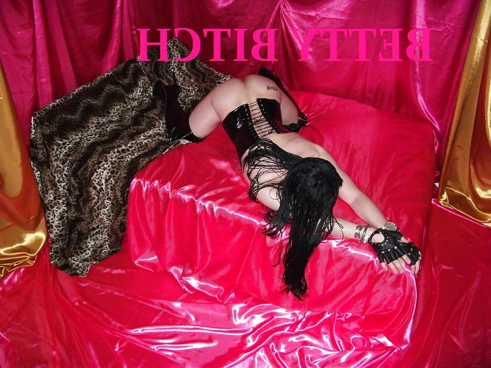 18P Transe Betty Bitch