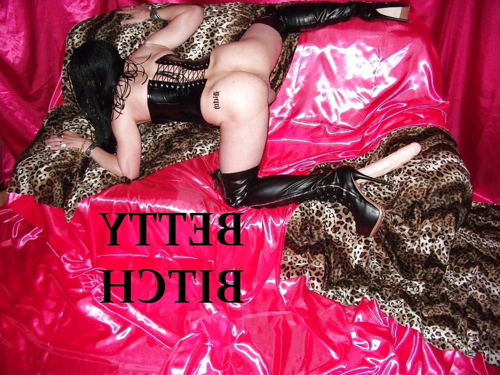 18P Transe Betty Bitch