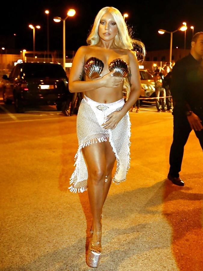 10P Foot - goddess #48 : Lady Gaga