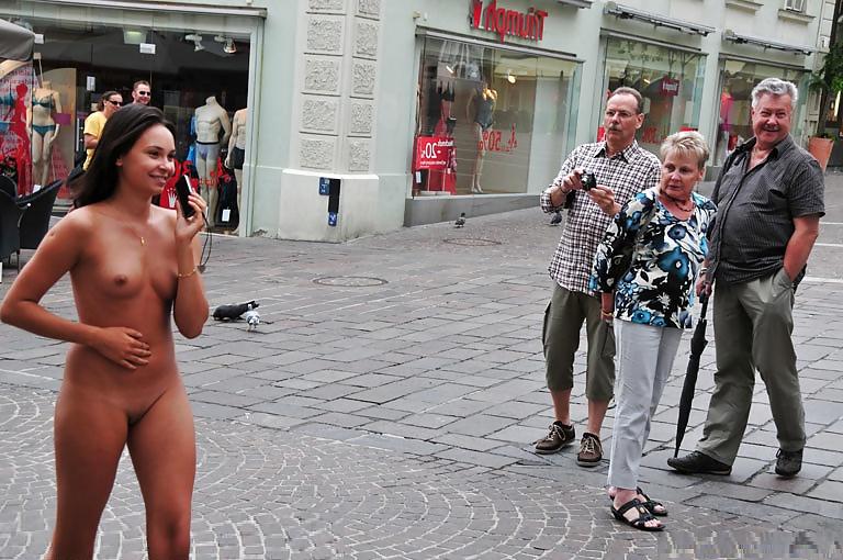 25P Alena Nude in Public