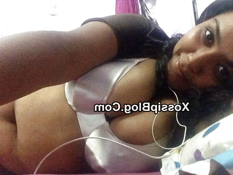 25P Chubby indian girl