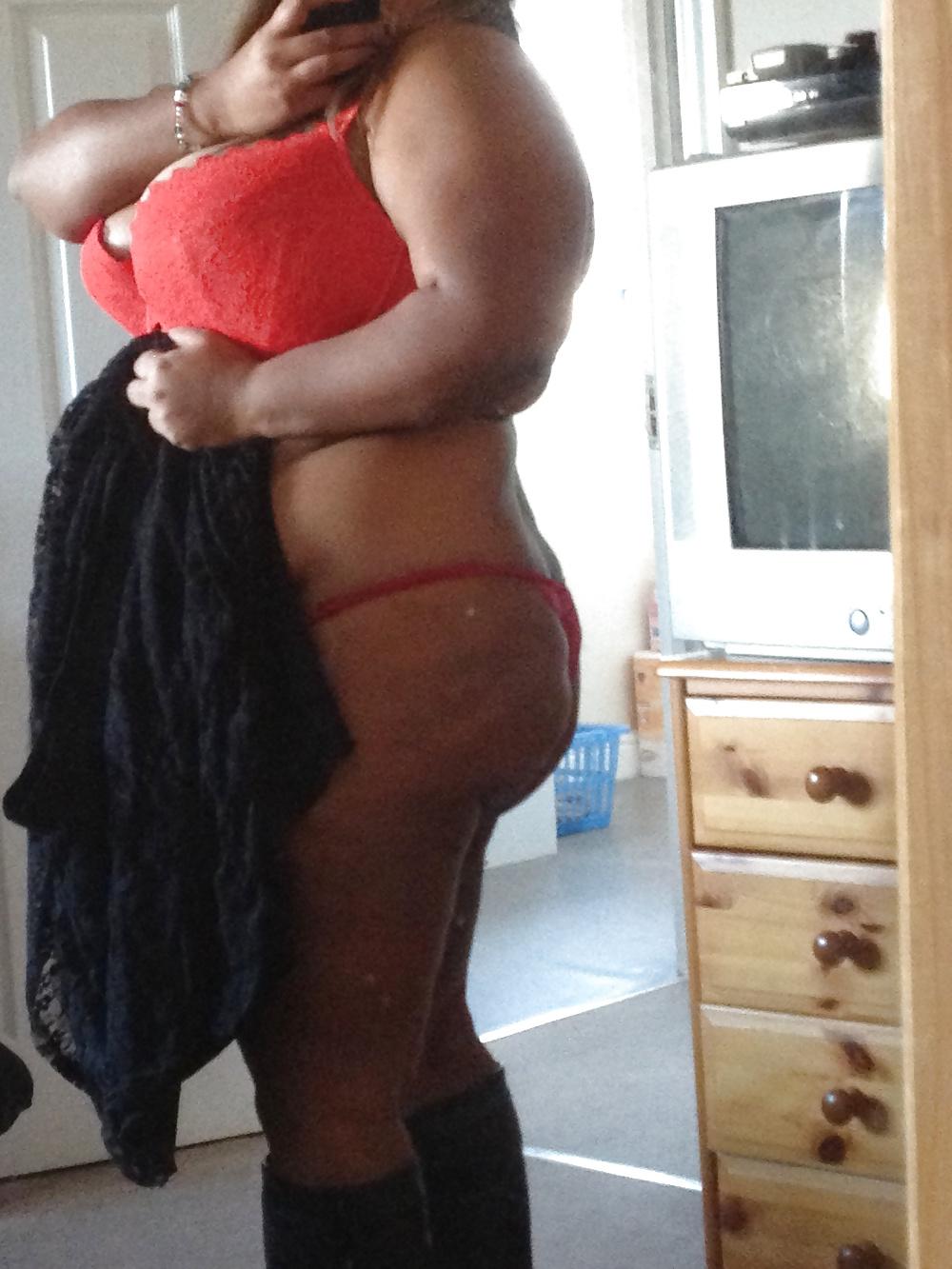13P Photos of female