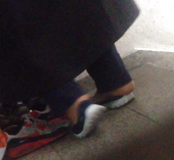 4P Turkish hijab feet ass spy