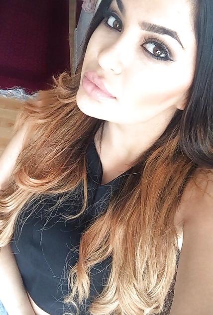 14P Paki indian bengali desi british chav slut
