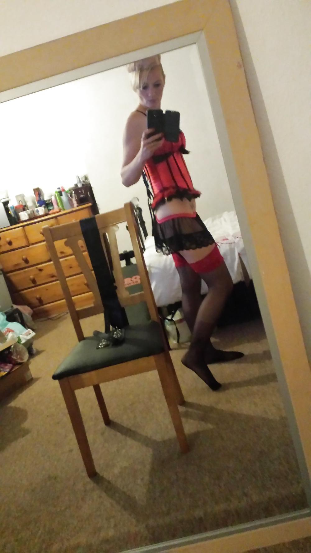 25P Naughty masters bitch ready for fucking 