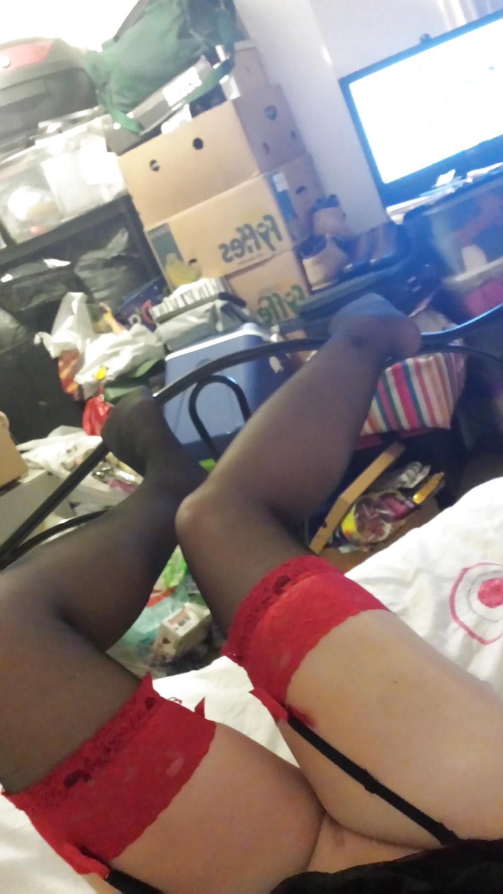 25P Naughty masters bitch ready for fucking 