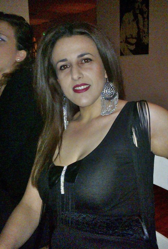 20P MILF XARA VITSOU: BUSTY GODDESS