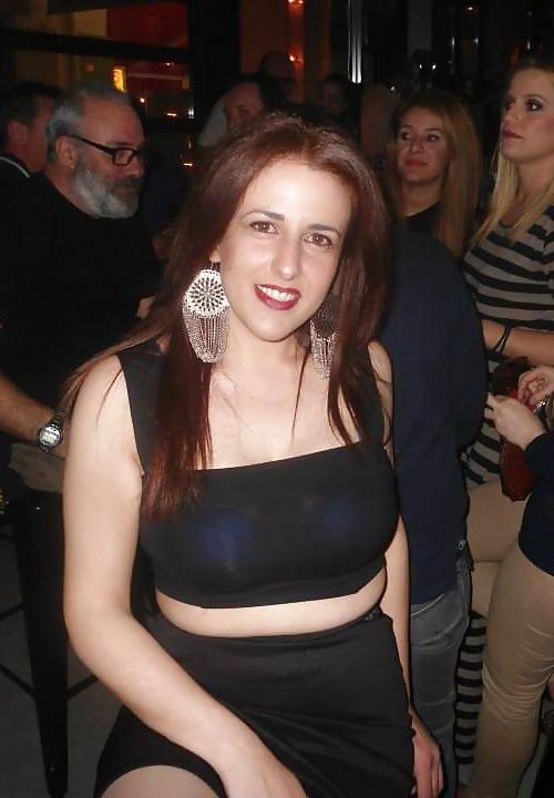 20P MILF XARA VITSOU: BUSTY GODDESS