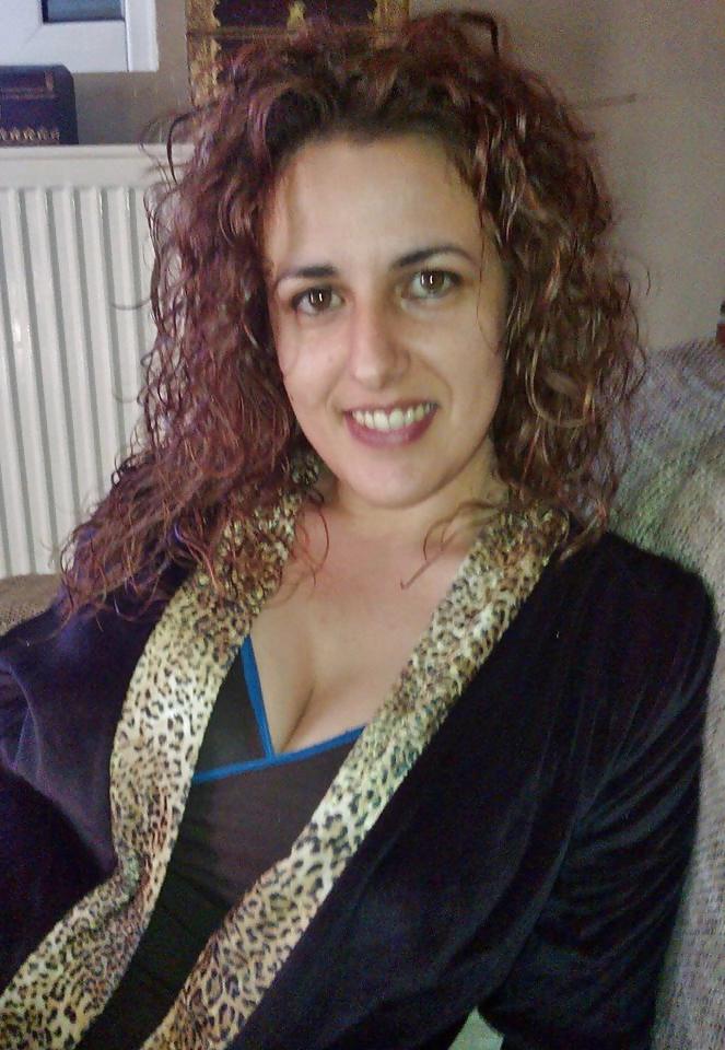 20P MILF XARA VITSOU: BUSTY GODDESS