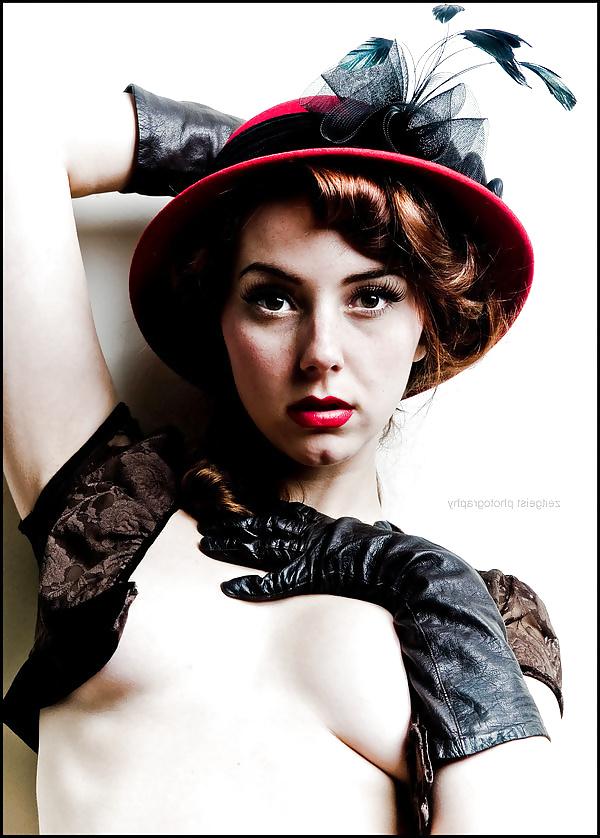 25P Fetish gloves....