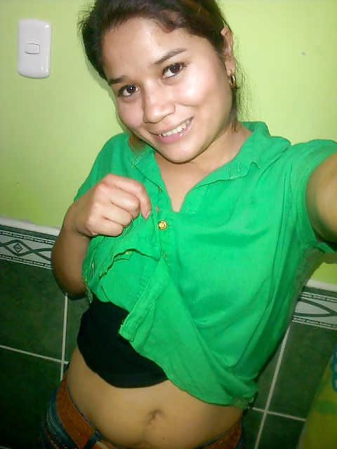 15P Putita sexy