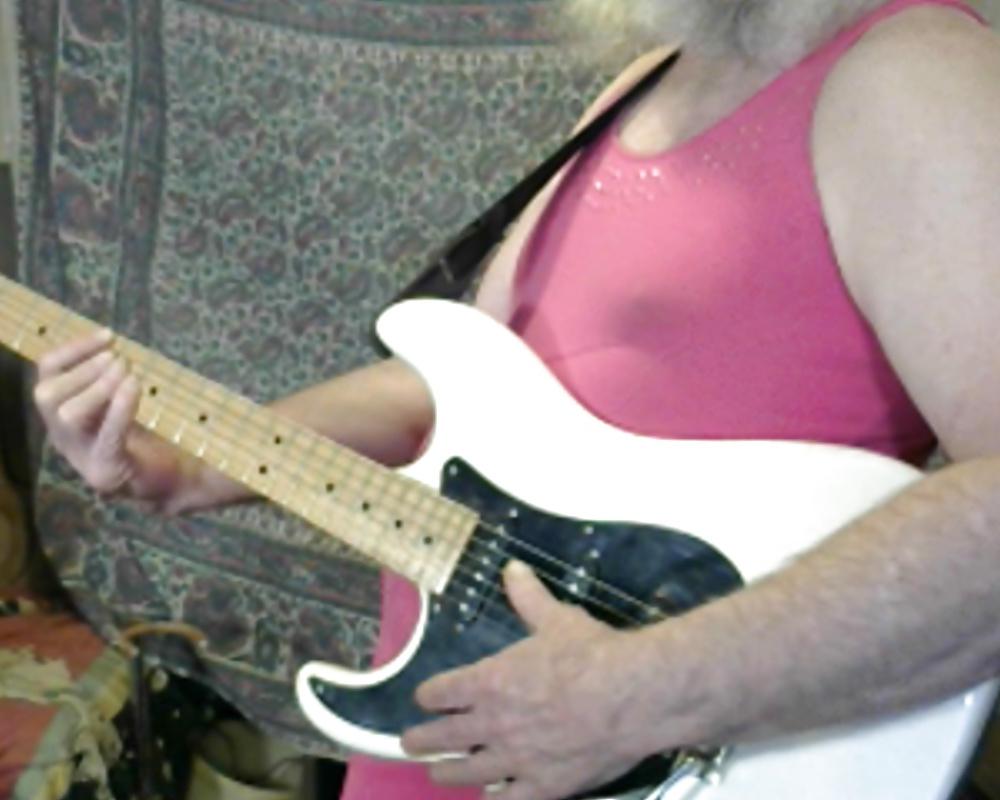 7P Guitar CD Queen