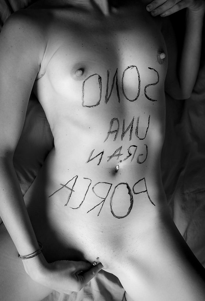 12P Sono una gran porca - I am a great bitch! by Ciprea