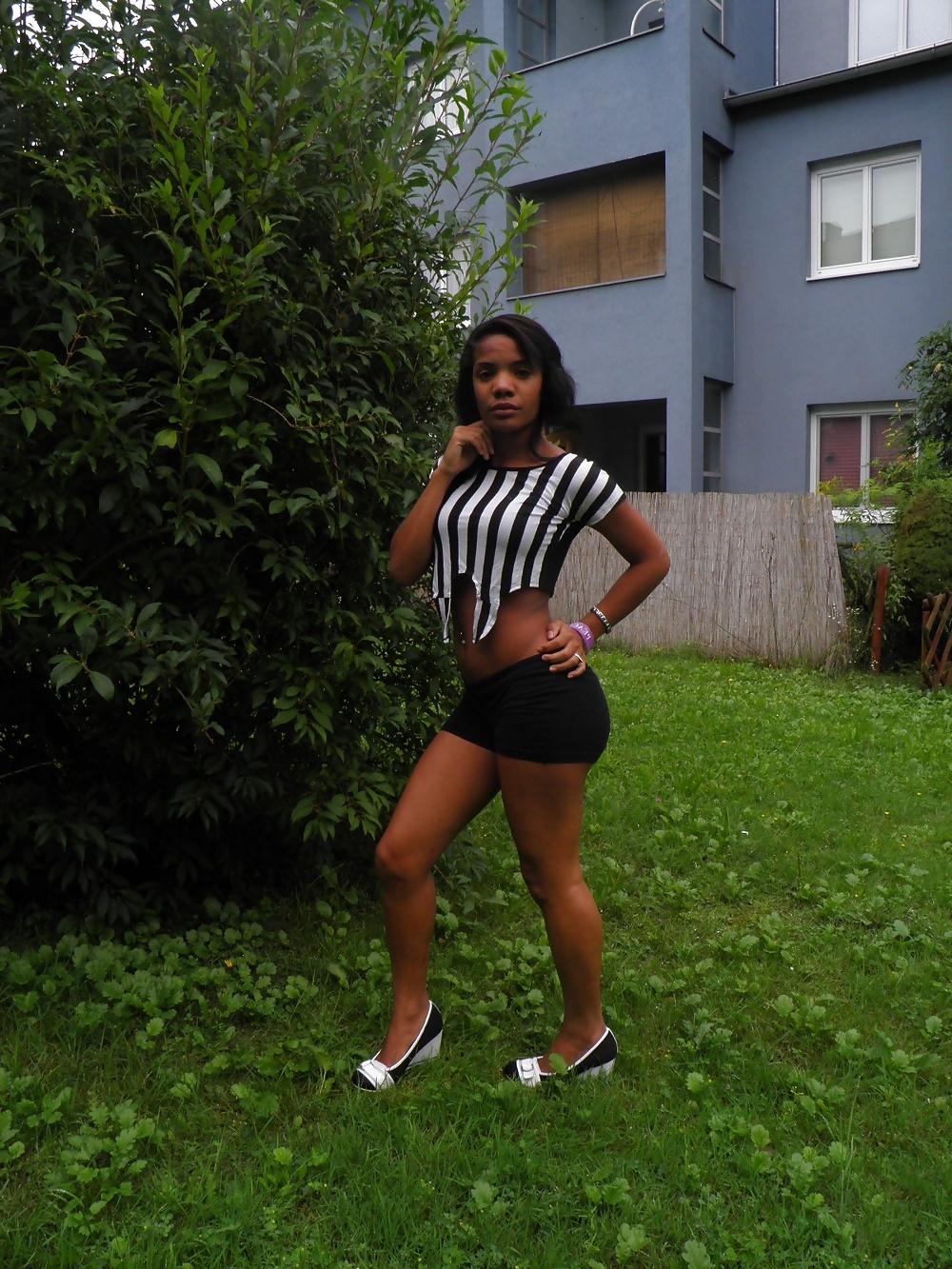 14P Ebony Bitch Michelle