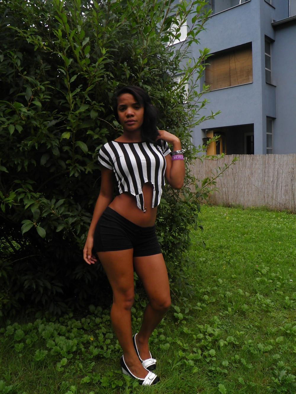 14P Ebony Bitch Michelle