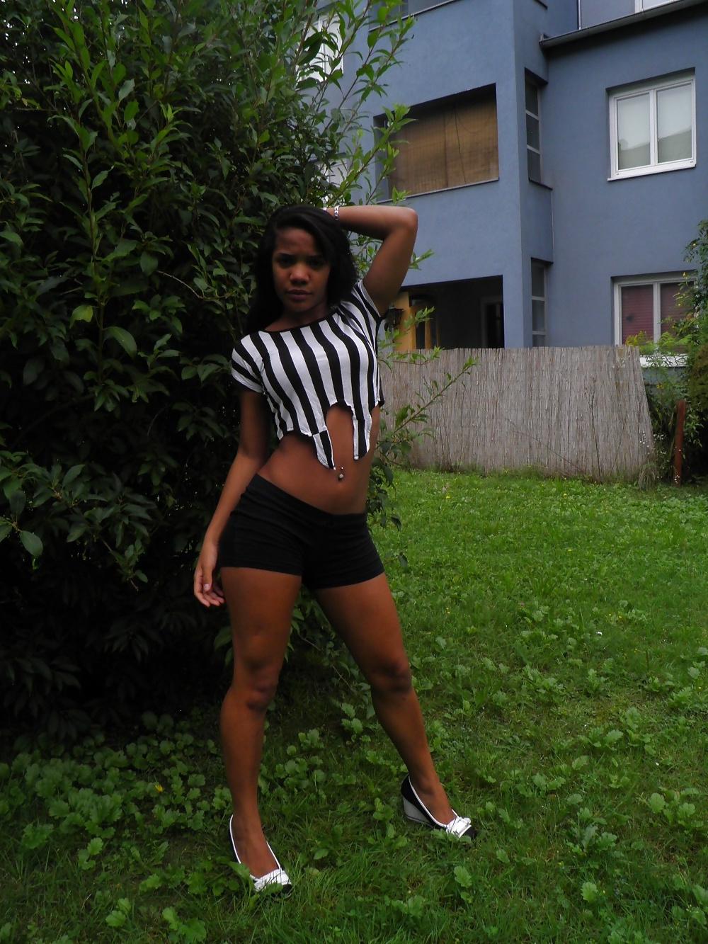14P Ebony Bitch Michelle