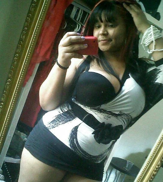 11P Chubby latina