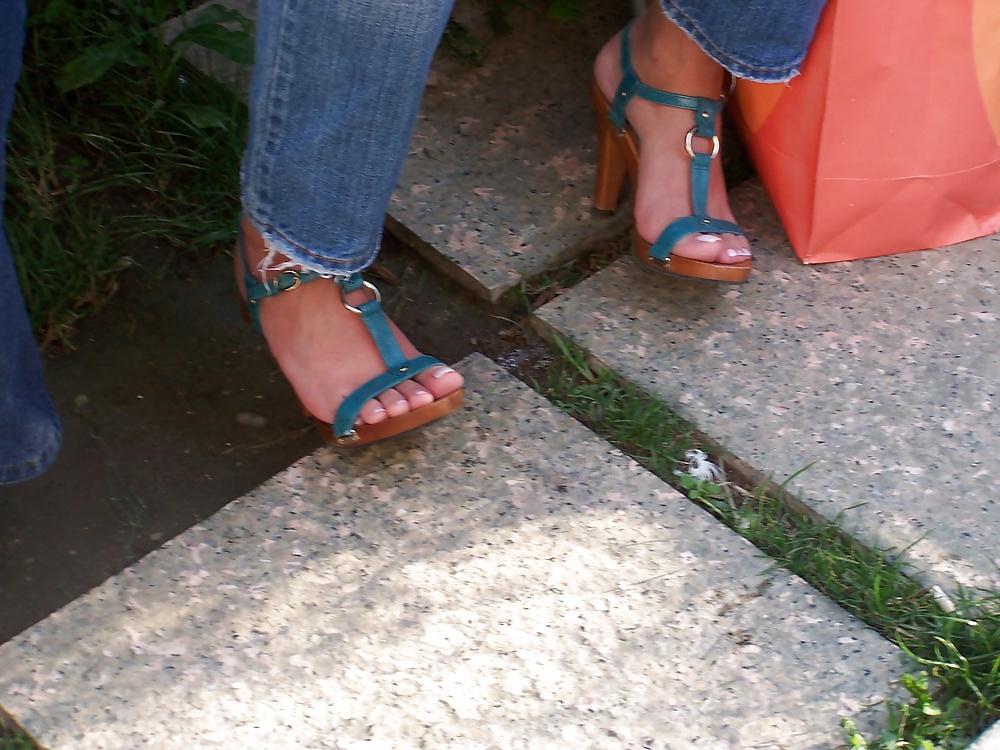 25P Turkish candid feet ayak resimleri