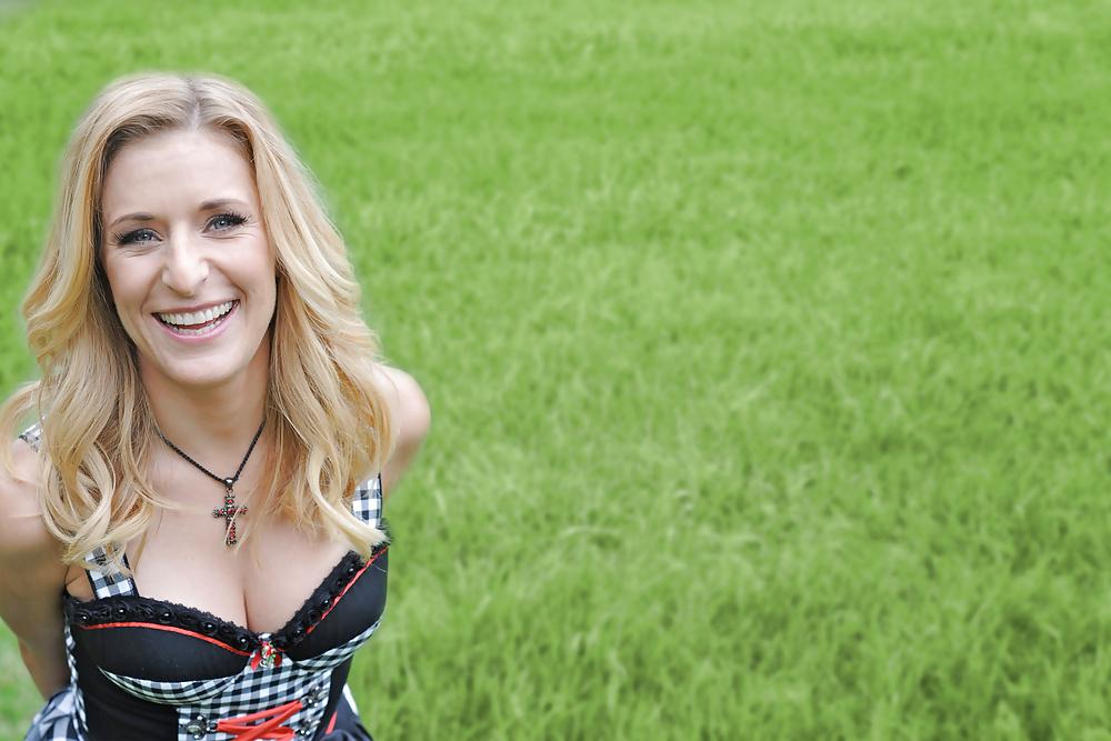 5P German celeb girl want BBC