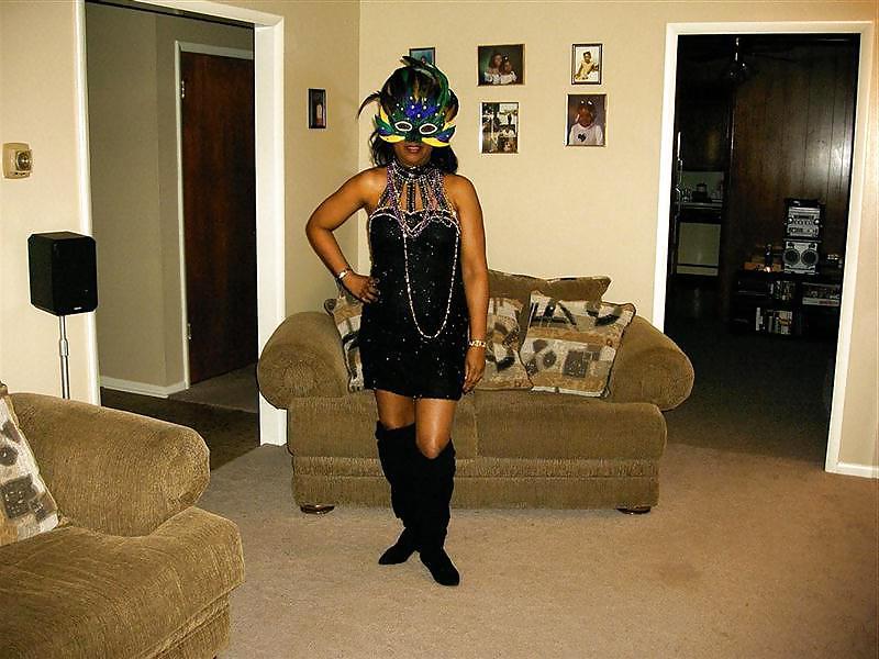 25P Hot Sexy Freaky Black Milf
