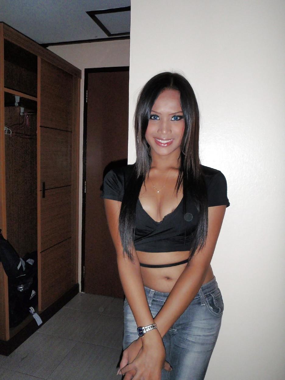 25P Sexy tranny!!!!