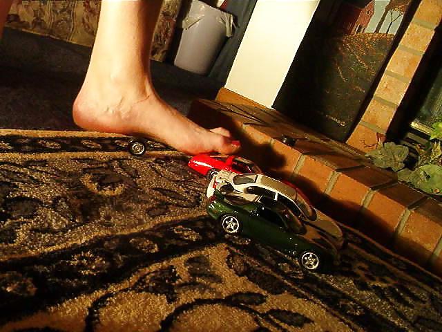 10P Foot fetish my gf trampling toy cars