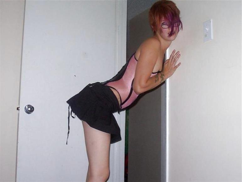 15P Punk chick 