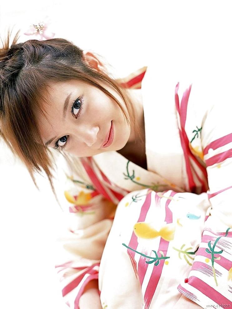 14P Asian Teen - Sexy Cute KIMONO Girls Vol.1