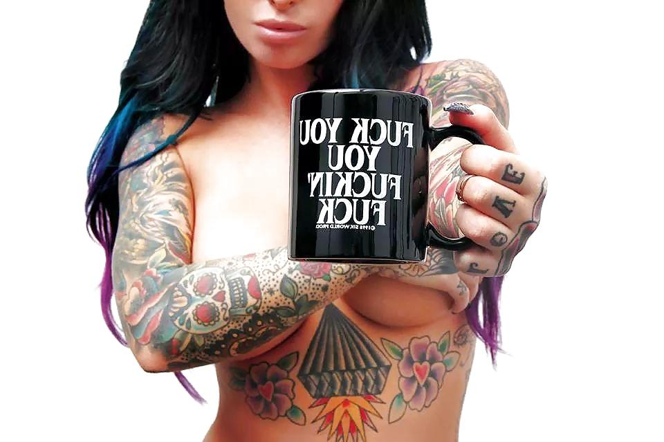 25P Tattoed girls art pics X