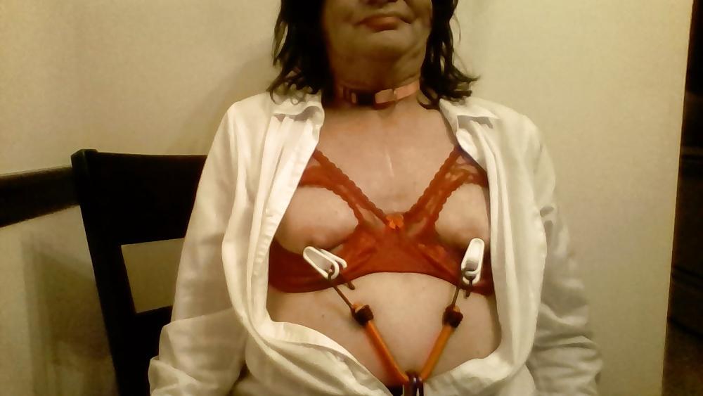 13P Nipple play