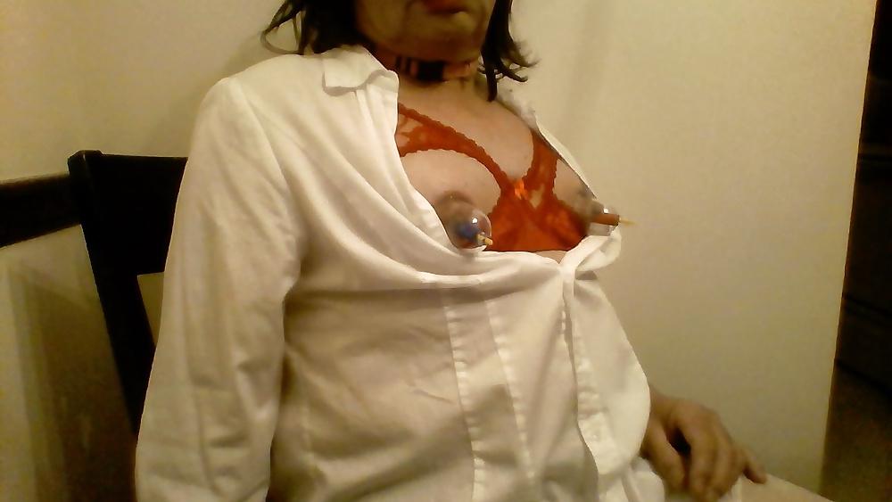 13P Nipple play
