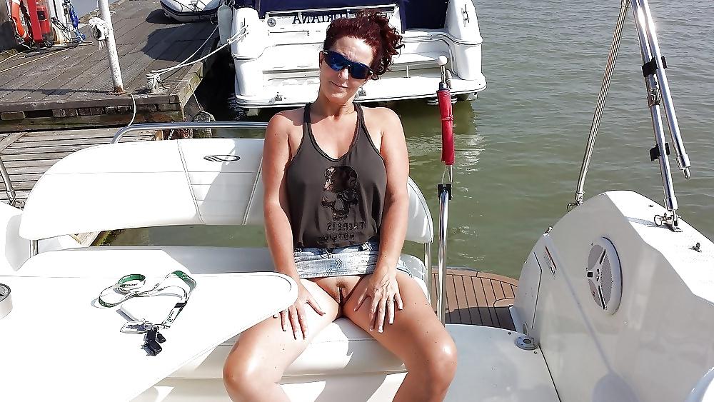 25P Real Amateurs on Their Holidays! 4
