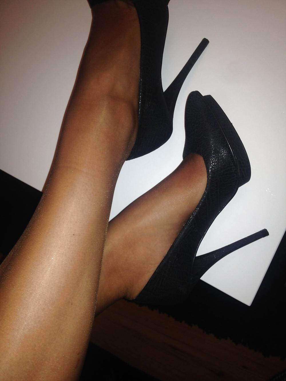7P Nylon feet with cum