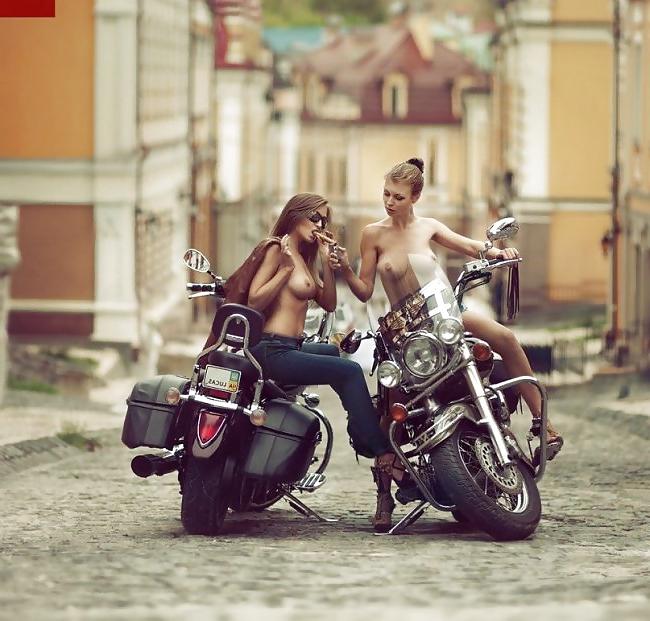 25P Lesbian art pics XXXIX