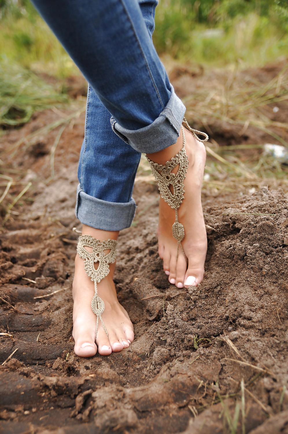 25P Hippie Goddess Feet 