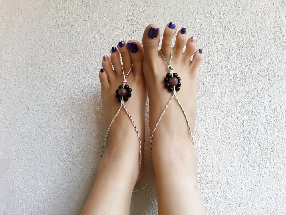 25P Hippie Goddess Feet 