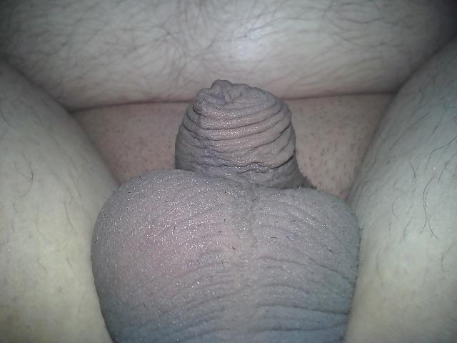 8P Who want to play with me?