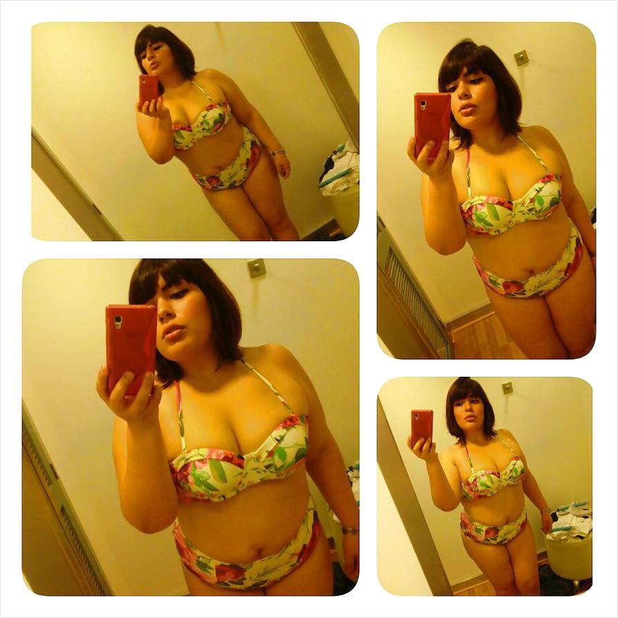 25P Chubby Selfies 2