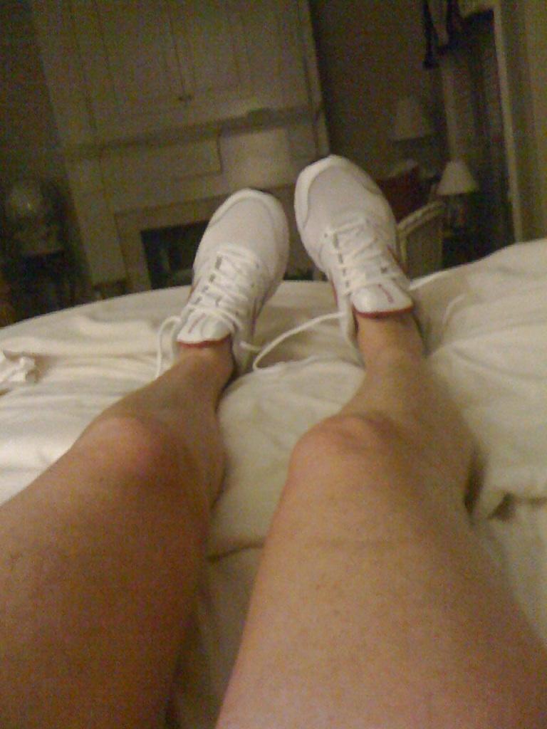 25P MATURE FEET AND SHOES