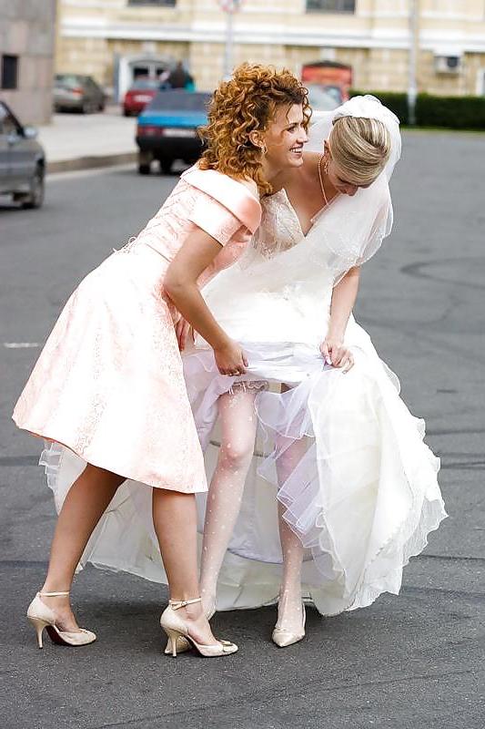 25P Here Comes the Bride 1
