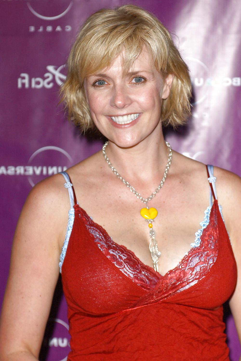 15P Female celebs - Saved, so it must be nice
