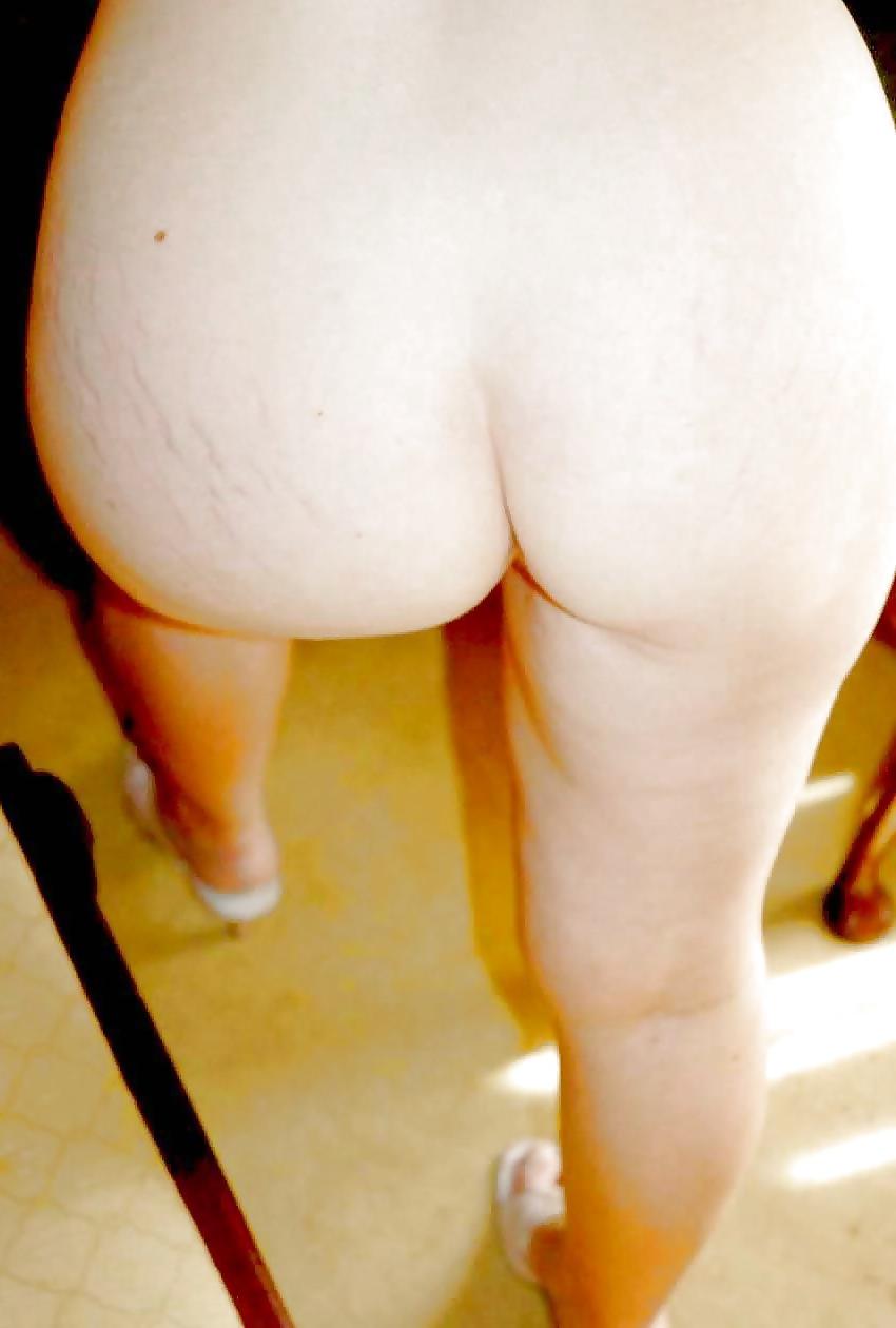 25P British mom in hotel
