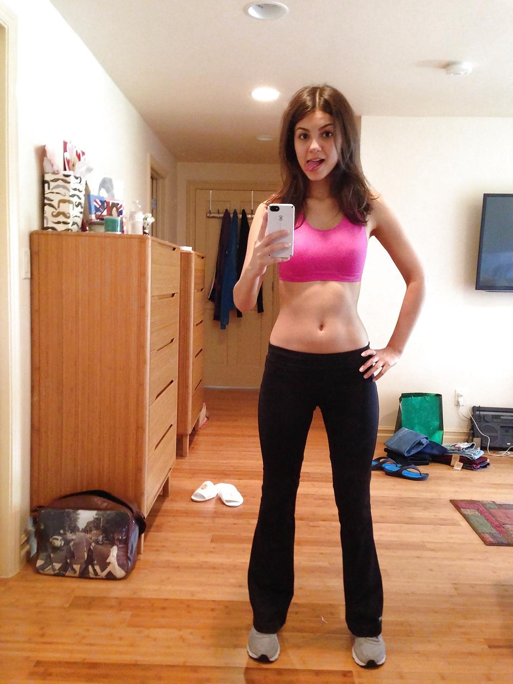 25P Part 2 Real Victoria Justice Nude Naked Sexy