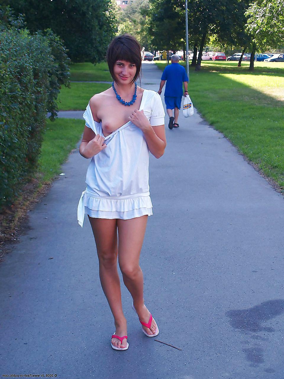 25P Teen in public